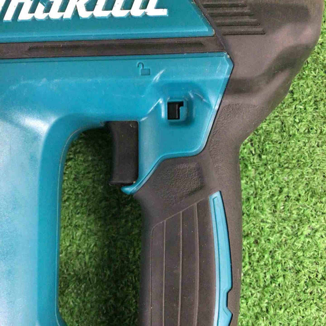 ◇マキタ 充電式35mm面木釘打ち機 FN350DZ【川崎店】