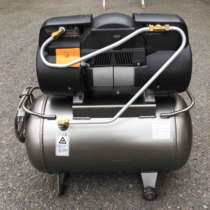 日立産機システム 単相100V スーパーオイルフリーベビコン 50/60Hz共用 0.75LE-8SB【川崎店】
