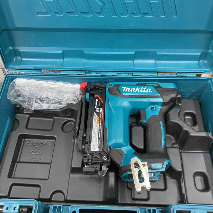 ★マキタ(makita) コードレスタッカー ST421DZK ケース付き【柏店】