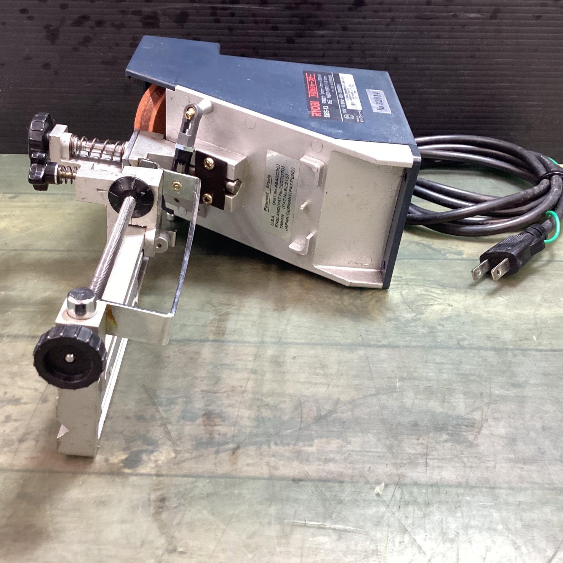 リョービ(RYOBI) ドリルシャープナ DBS-13 鉄工用3~13mm 4150110