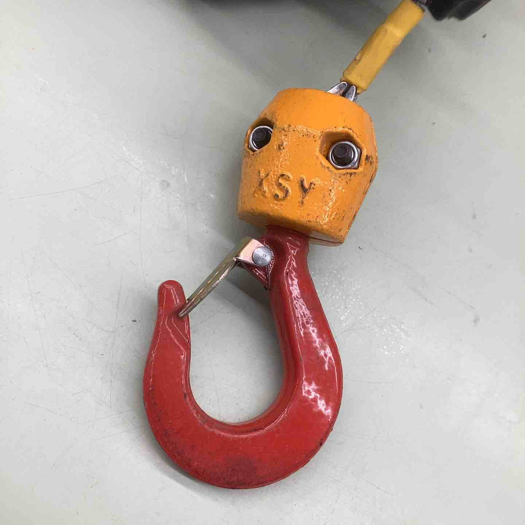 NEWTRY 電動ウインチ PORTABLE HOIST SLQ-1 100KG　リフト高さ 25m【越谷店】