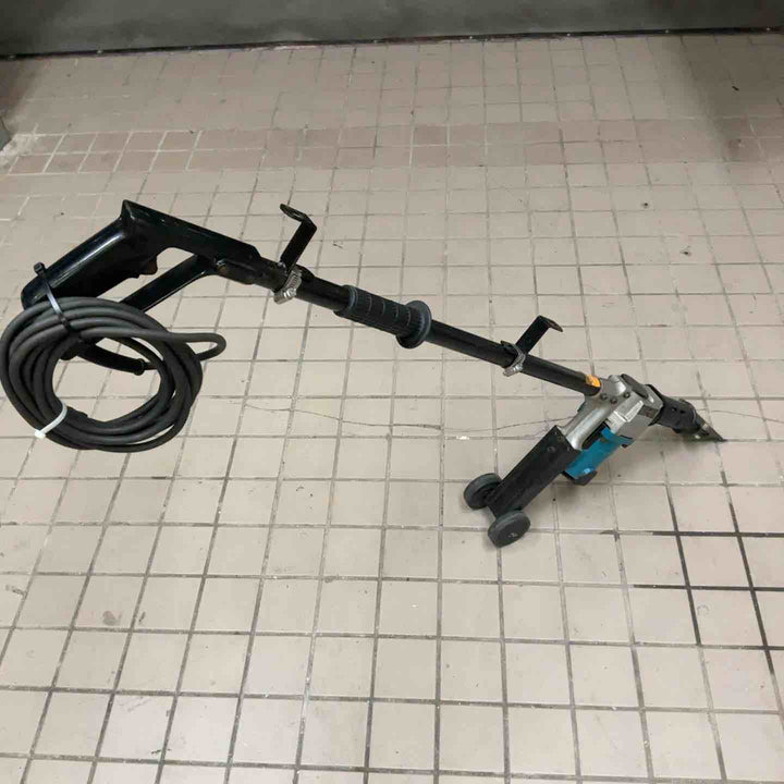 ★マキタ(makita) 電動ケレン ロングハンドルタイプ HK1800L【草加店】