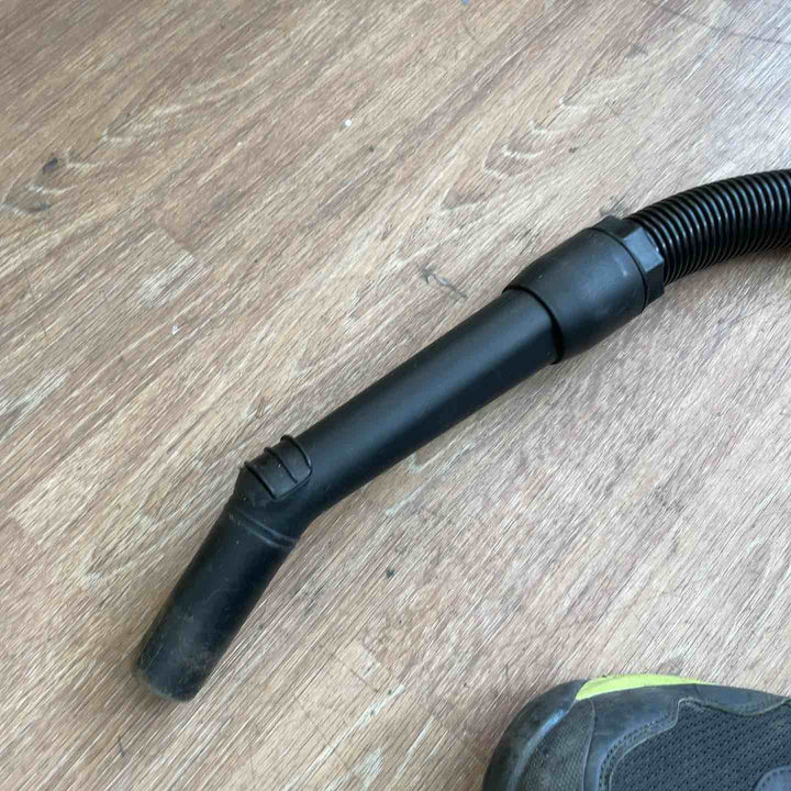 【備考欄必読】蔵王産業 100V 真空掃除機 DRYV-21Y【桶川店】