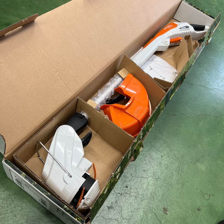 STIHL スチール FSA 45 バッテリー内臓 刈払機　店頭展示品【桶川店】