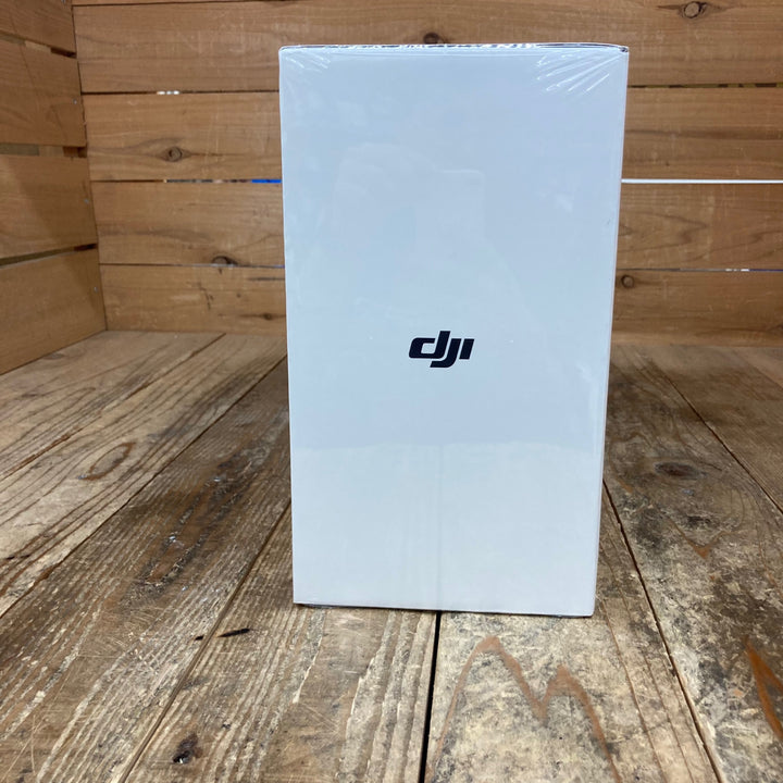 ★DJI ドローン DJI Mavic 3 Pro Fly More コンボ(DJI RC Pro付属 WM2624)【所沢店】