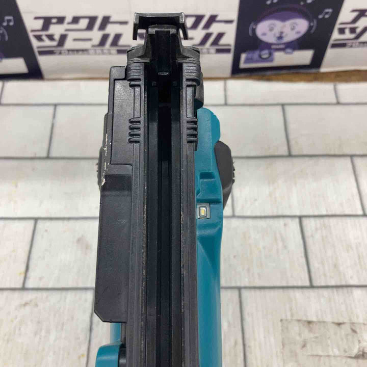 ★マキタ(makita) コードレスタッカー ST421DZK【所沢店】