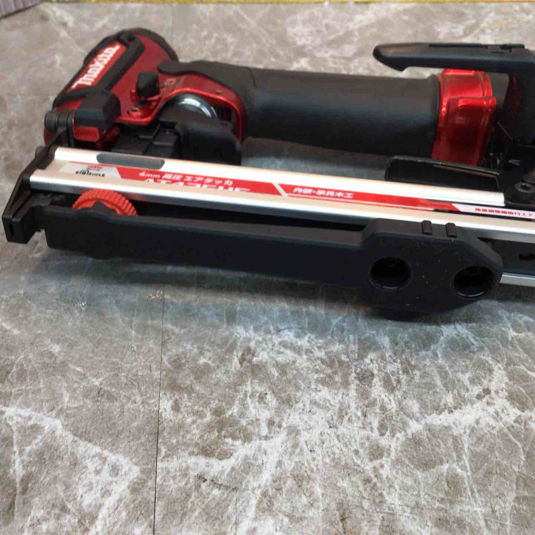 【中古品 美品】★マキタ makita 高圧エアタッカ AT425HE 本体のみ ケース無し【八潮店】