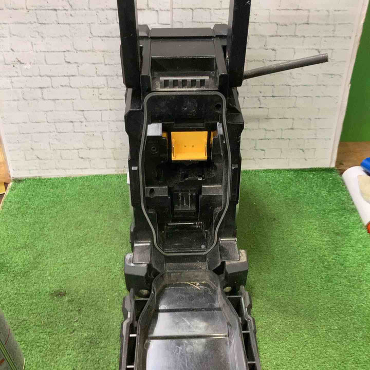 ★マキタ(makita) コードレスラジオ MR108B【町田店】