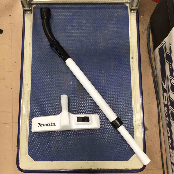 ★マキタ(makita) コードレス背負式クリーナー VC261DZ【草加店】