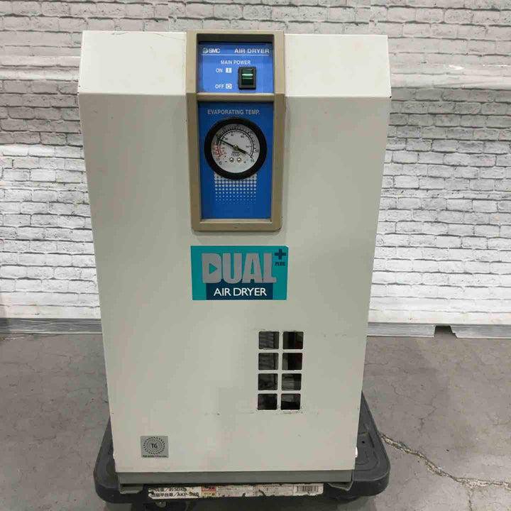 【店頭受取り限定】SMC エアードライヤー IDU3E-10-X164【川口店】