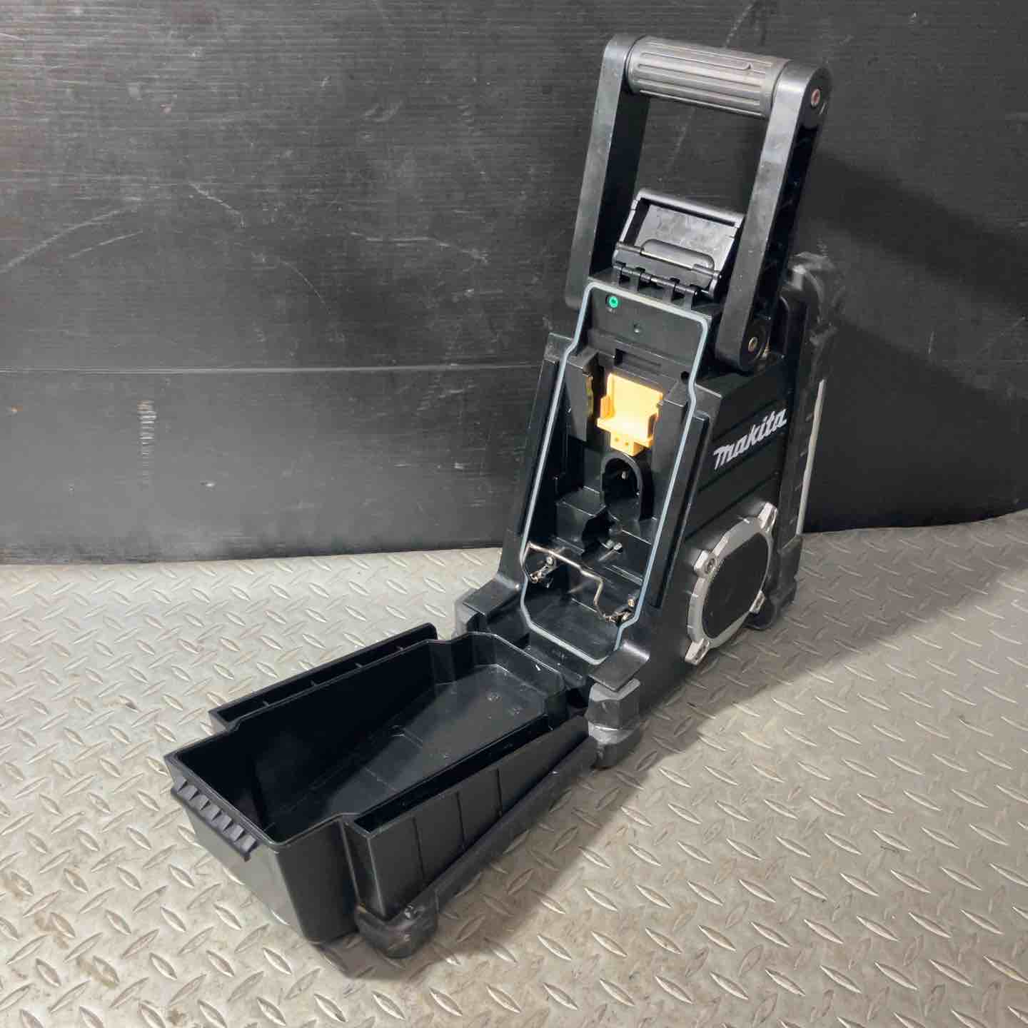 ☆マキタ(makita) コードレスラジオ MR103B【草加店】 ☆マキタ(makita) コードレスラジオ MR103B【草加店】 – アクトツール