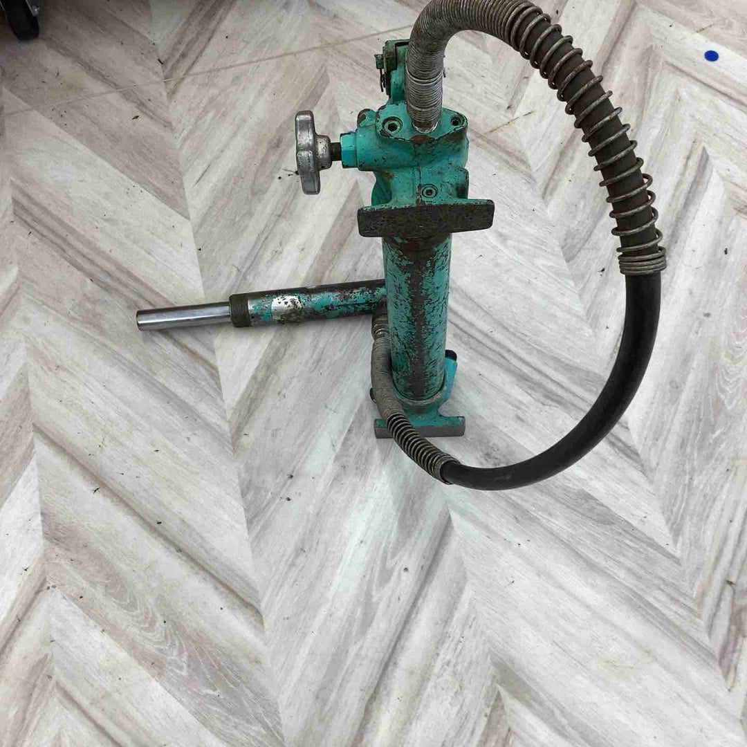 大阪ジャッキ製作所 手動油圧 ポンプ TWA-0.7　【越谷店】