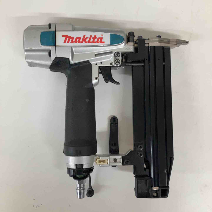 ★マキタ(makita) 常圧フィニッシュネイラ AF502N 打ち込み確認済み【戸田店】