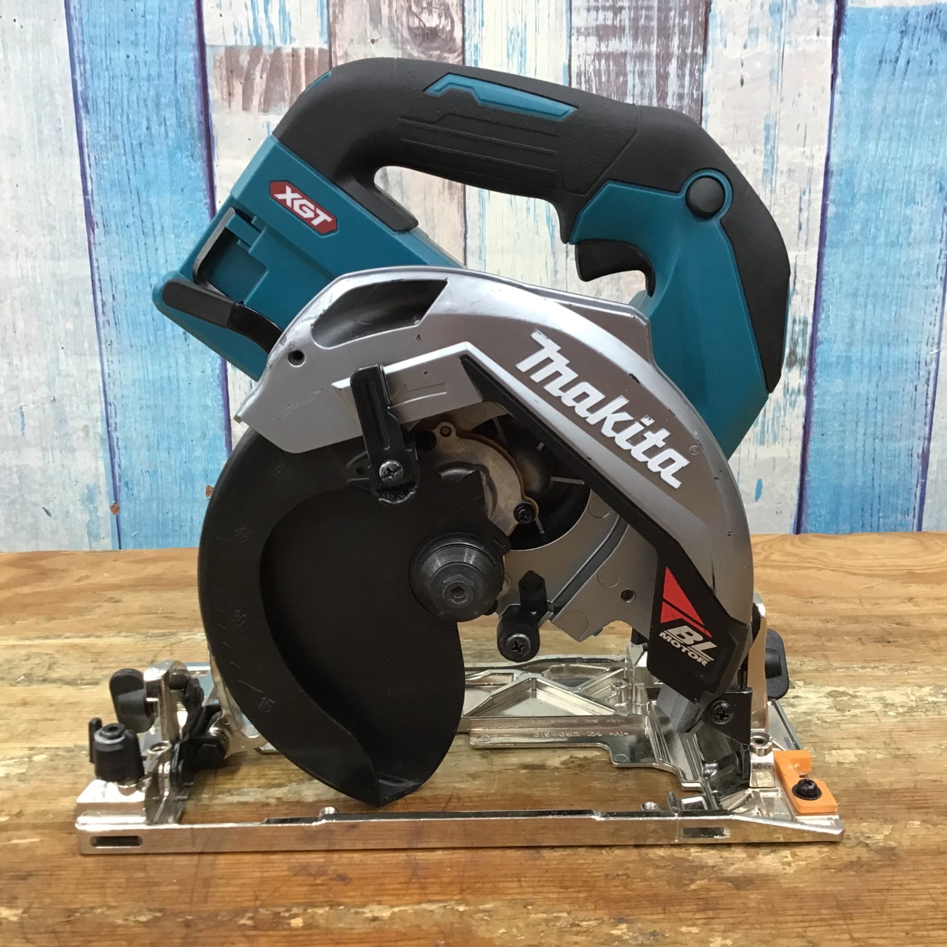 ☆美品☆makita マキタ 40Vmax 165mm 充電式マルノコ HS002G