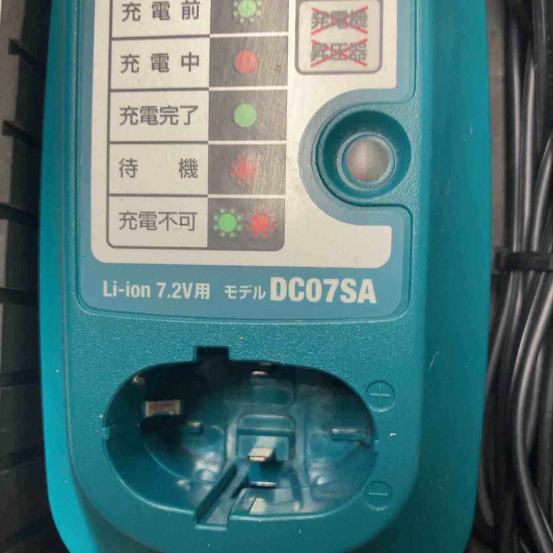 ☆マキタ(makita) コードレスペンインパクトドライバ TD021DSW【戸田店】