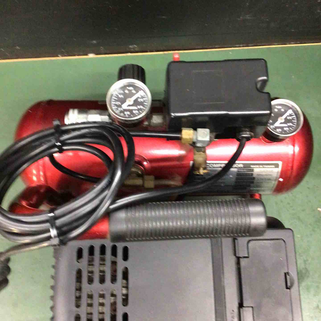 ◇藤原産業 (SK11) オイルレス エアーコンプレッサー SR-045 タンク容量 4L SR-L04SPT-01【戸田店】