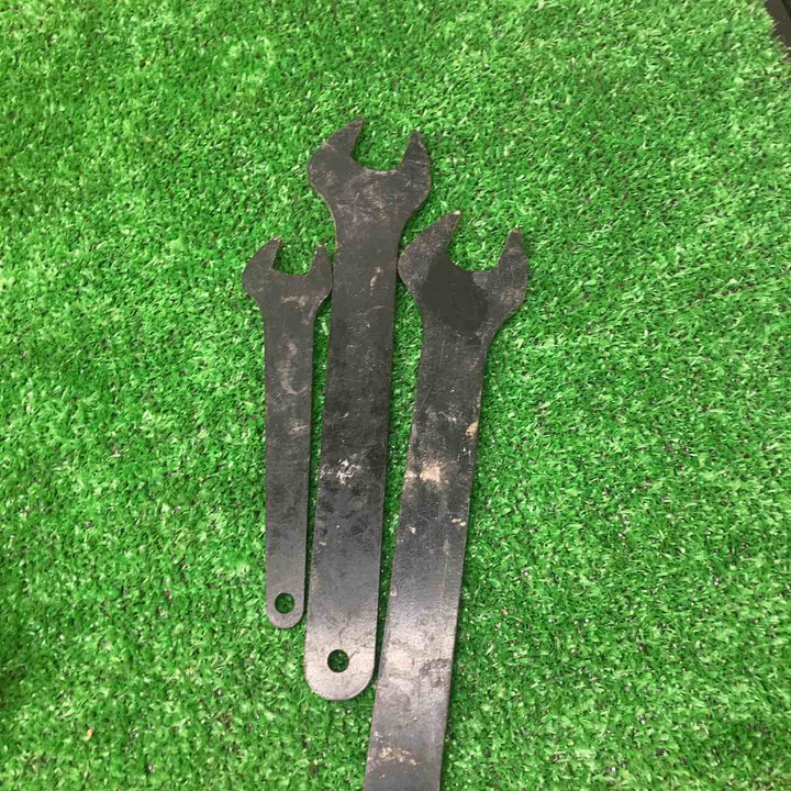 【中古品】マキタ(makita) コンクリートかくはん機 UT1304 動作確認済み【川越店】