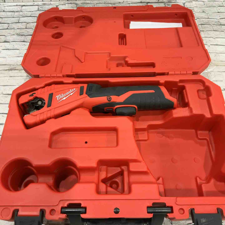 ミルウォーキー パイプカッター C12PC 本体のみ【川口店】