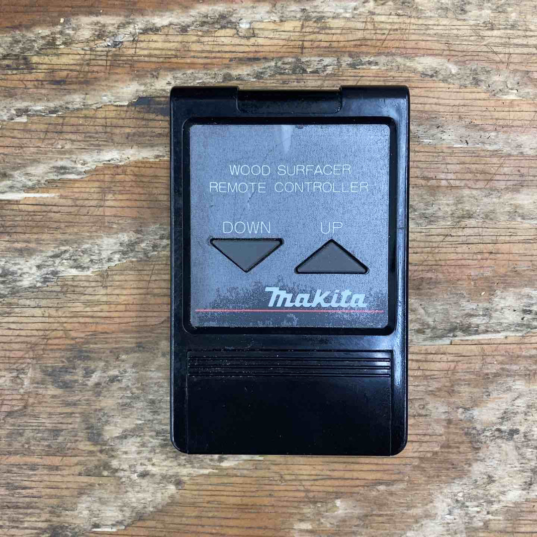 【店頭受取り限定】☆マキタ(makita) 超仕上カンナ LP1802C【柏店】