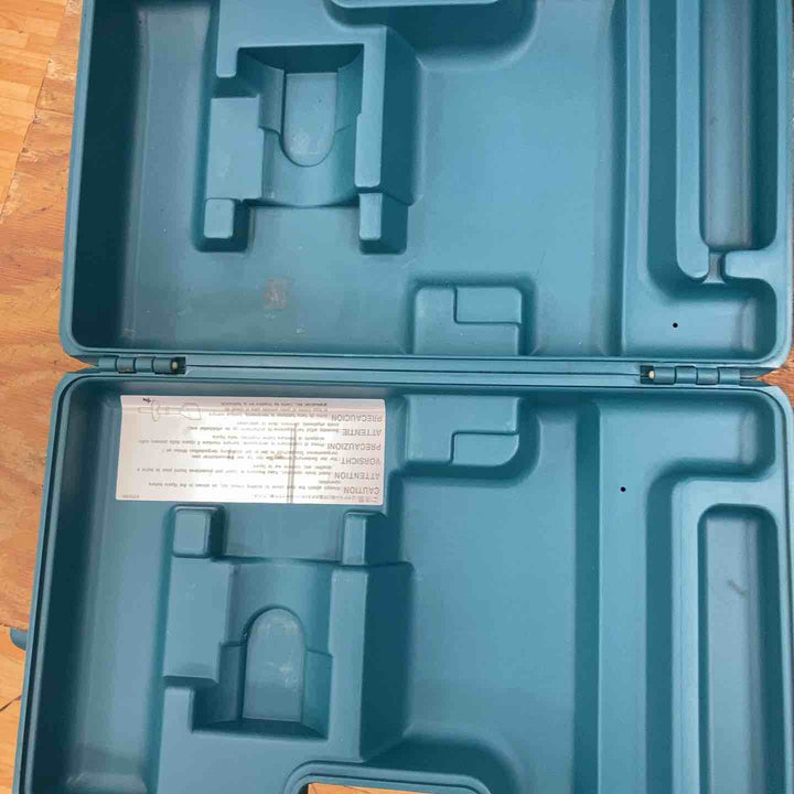 ★マキタ(makita) 電動ケレン HK1810【柏店】
