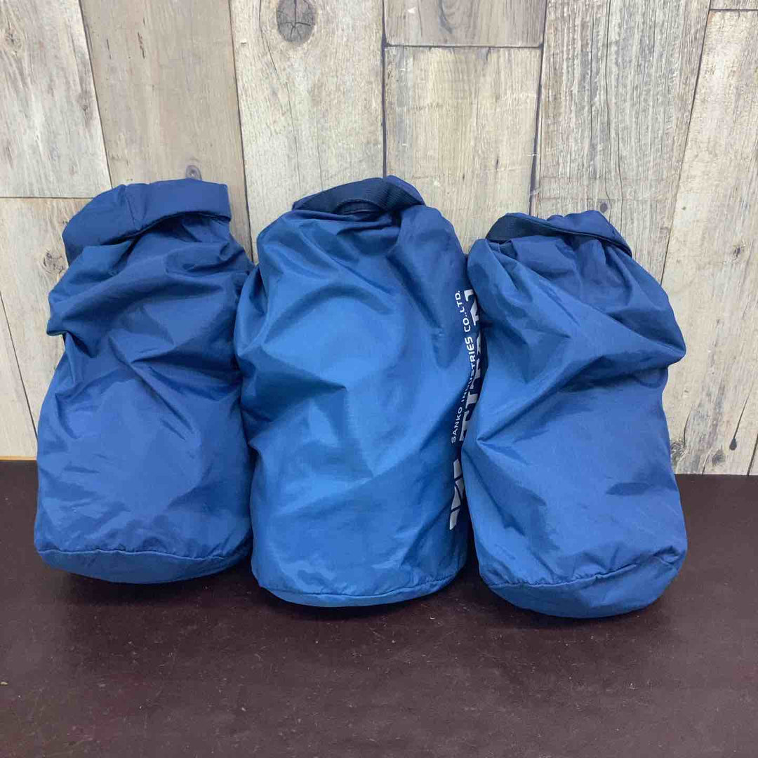 【未使用(店頭展示品)】 タイタン(TITAN) フルハーネス PANGAEA CANYON-WMLTD-SIMB型 3個セット 【東大和店】