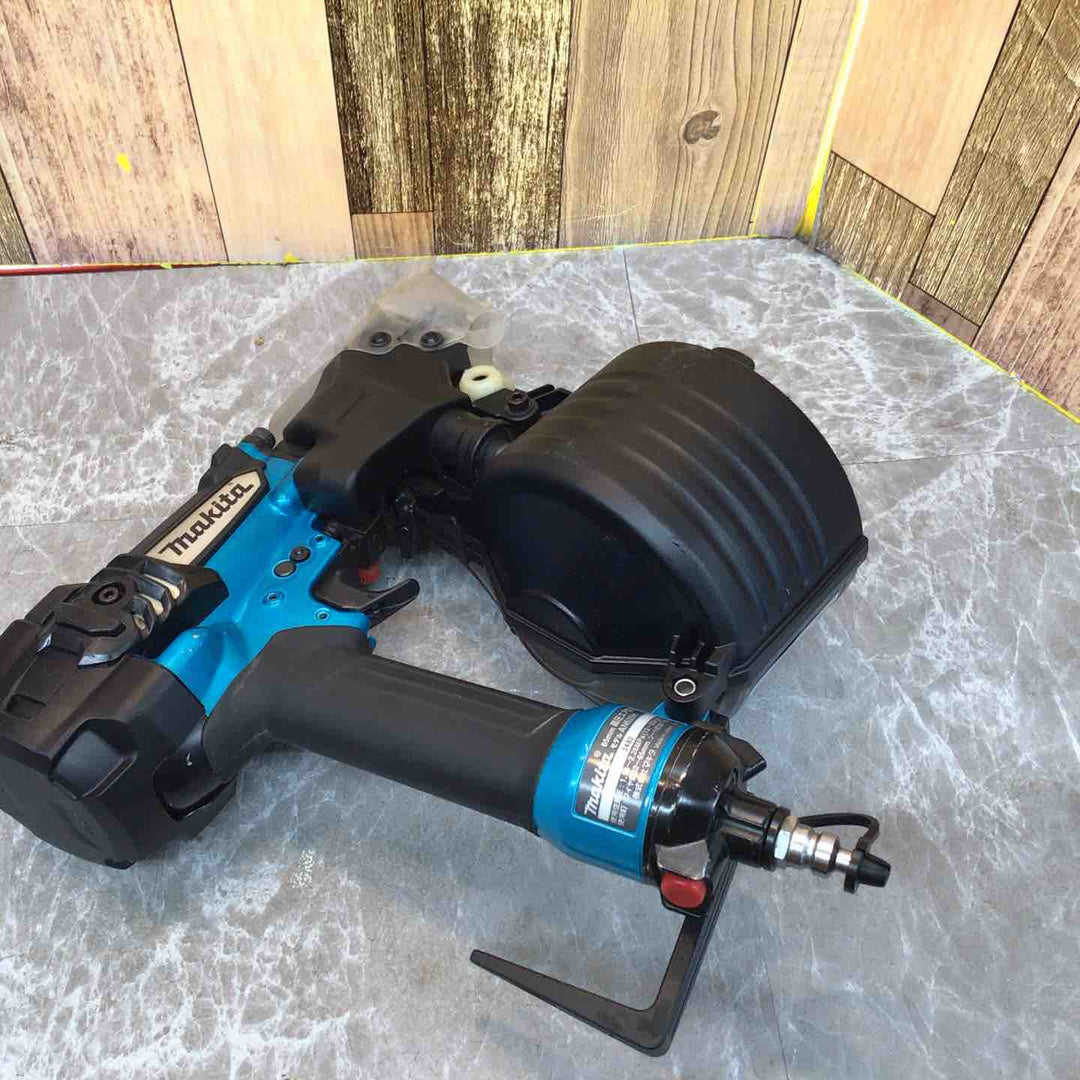 ★マキタ(makita) 高圧エア釘打ち機 AN635HM【八潮店】