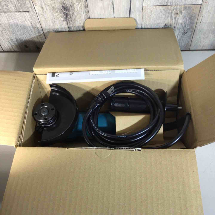 ☆マキタ(makita) 125mm ディスクグラインダ 9535B【戸田店】