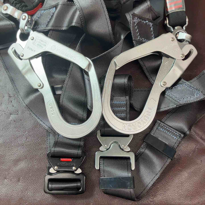 【中古美品】 ツヨロン 新規格 墜落制止用器具 クロカゲハーネス TH-504-2NV93SV-OT-DG-L-2R23-BX 【東大和店】
