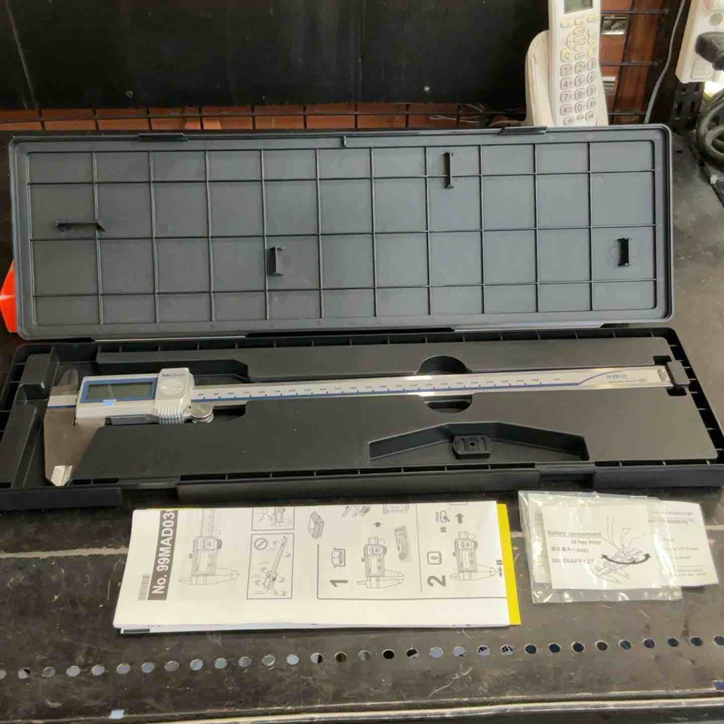 ミツトヨ Mitutoyo デジタルノギス 500-714-20 CD-P30M【草加店 ミツトヨ Mitutoyo デジタルノギス 500-714-20 CD-P30M【草加店