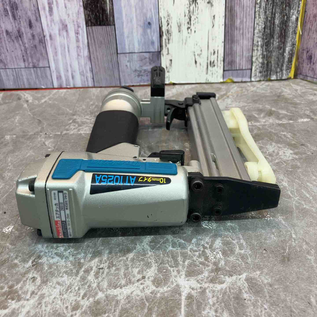 ◇マキタ(makita) 常圧エアタッカ 10mm AT1025AK【八潮店】