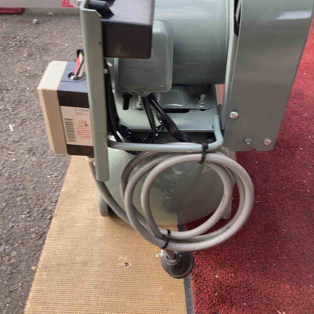 【店頭受取り限定】◇日立産機 1馬力 ベビコン 0.75P-9.5VD5 三相200V 50Hz【町田店】