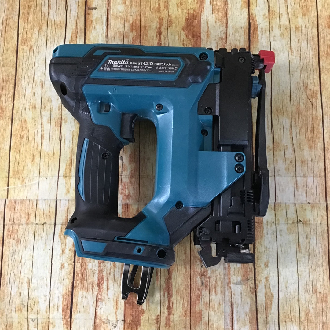 ★マキタ(makita) コードレスタッカー ST421DZK【川崎店】