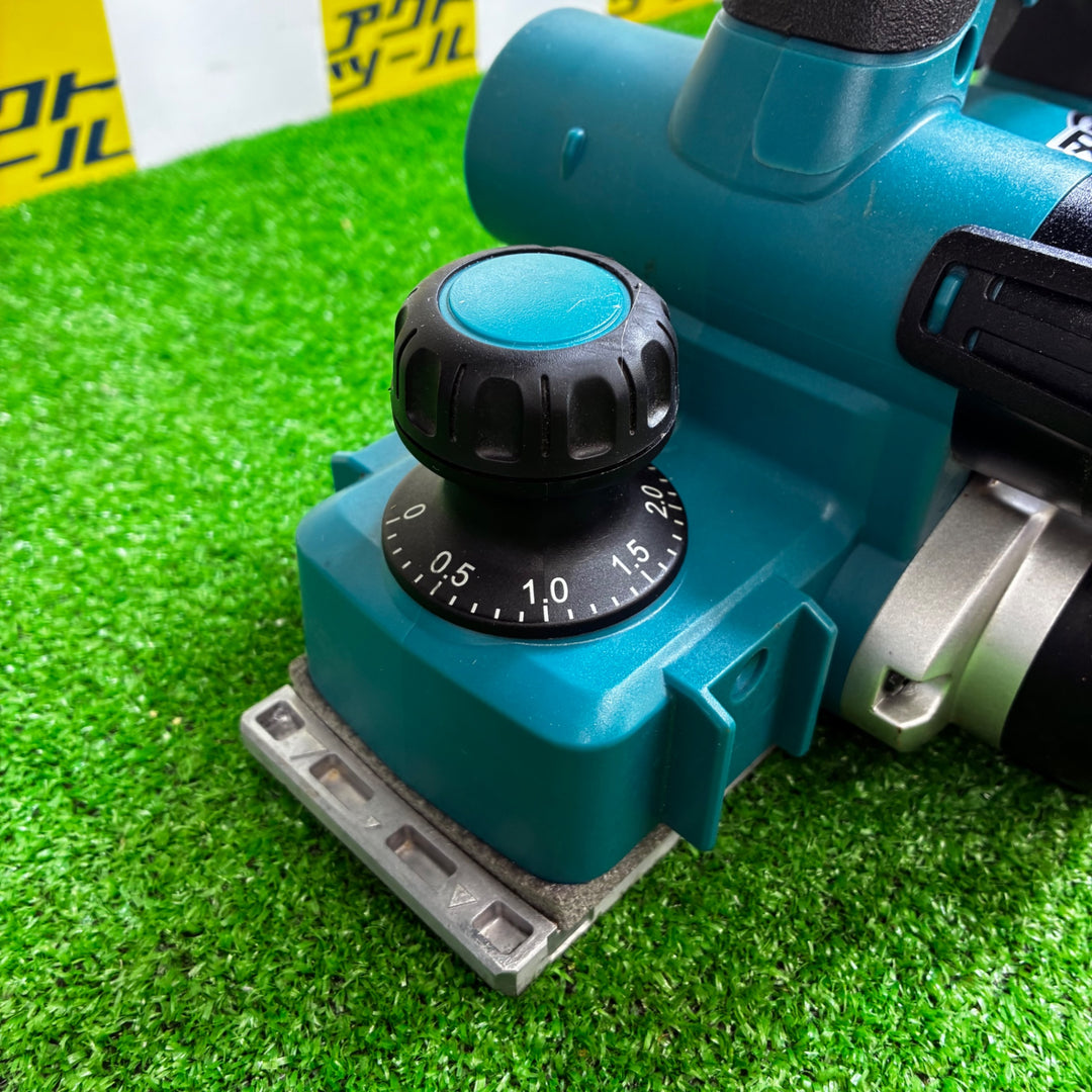 ★マキタ(makita) 82mmコードレスカンナ KP181DZ【越谷店】