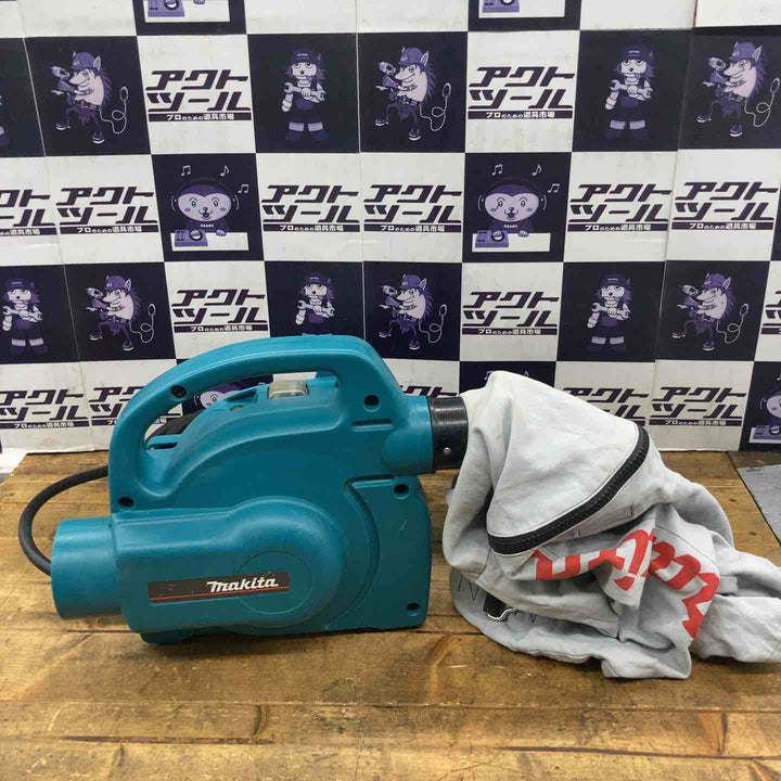 【中古品】マキタ(makita) 小型集じん機 乾式 450(P)【所沢店】