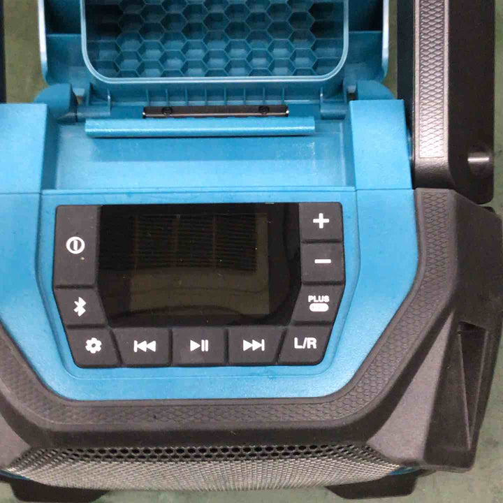★マキタ(makita) 40Vmax/18V/14.4V コードレススピーカー MR014GZ ACアダプタ欠品 本体のみ【戸田店】