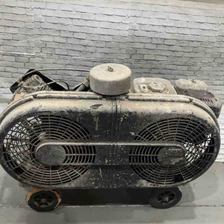 【店頭受取り限定】◇アネスト岩田(IWATA) エンジンコンプレッサー PLUE22B-10【柏店】