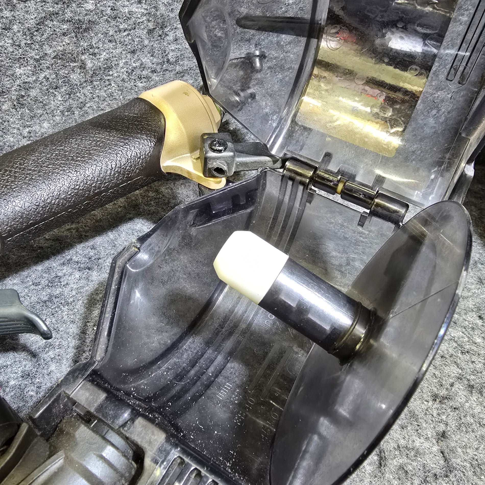 日立　常圧釘打ち機　NV65AF3　中古美品 楽天市場】【中古】HiKOKI(ハイコーキ) 旧日立工機 常圧釘打機 NV65AF3