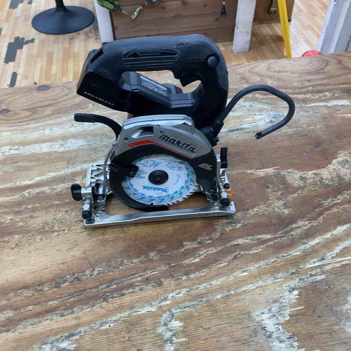 ★マキタ(makita) コードレスマルノコ HS474DZB【柏店】
