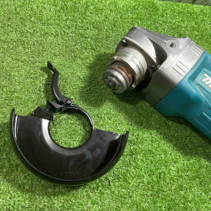 ★マキタ(makita) 100mmコードレスディスクグラインダ GA001GZ 40V 動作確認済み【川口店】