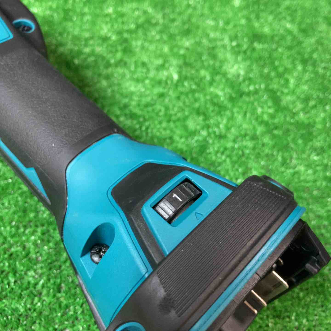 ★マキタ(makita) コードレスマルチツール TM52DZ 18V6.0Ahバッテリー付【岩槻店】