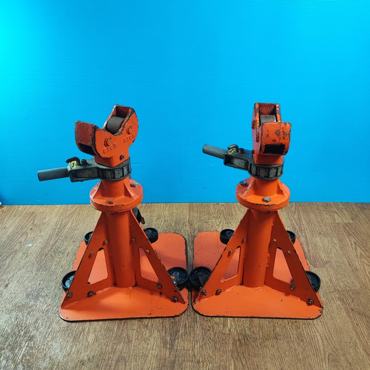 店頭受取り限定】ATOM 3トン ケーブルジャッキ 2個セット【岩槻店