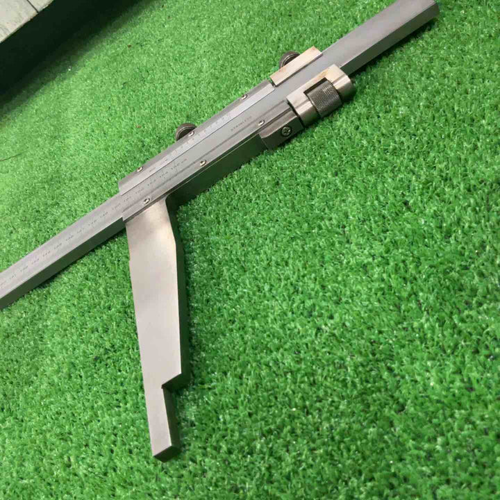 【店頭受取り限定】ミツトヨ ノギス 155㎝ (1550㎜)【川口店】