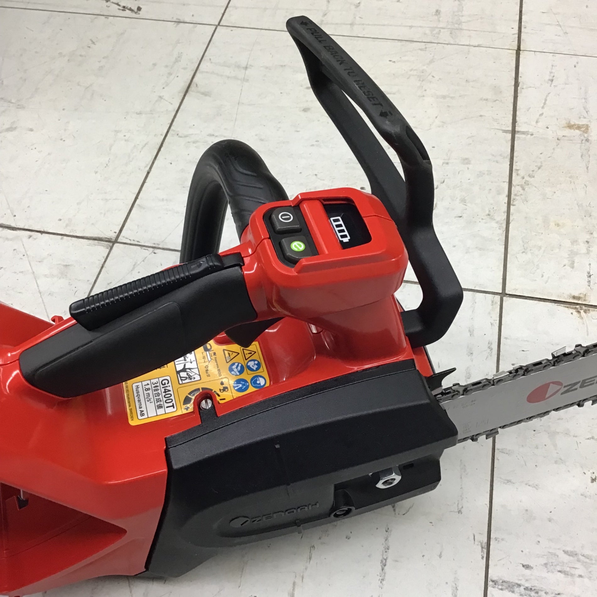 中古美品】 ゼノア/ZENOAH 充電式チェーンソー・Gi400T 【鴻巣店