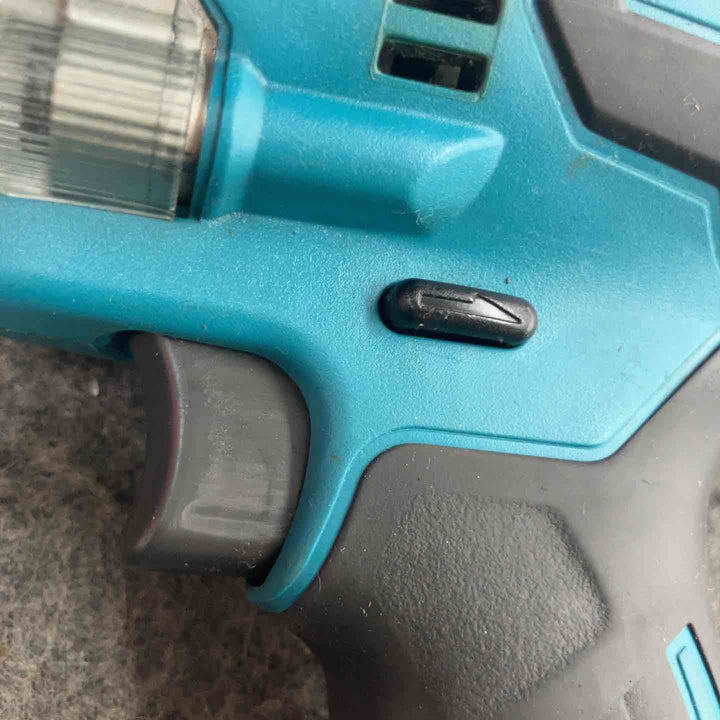 【現状品】☆マキタ(makita) インパクトドライバ TD0220【鴻巣店】