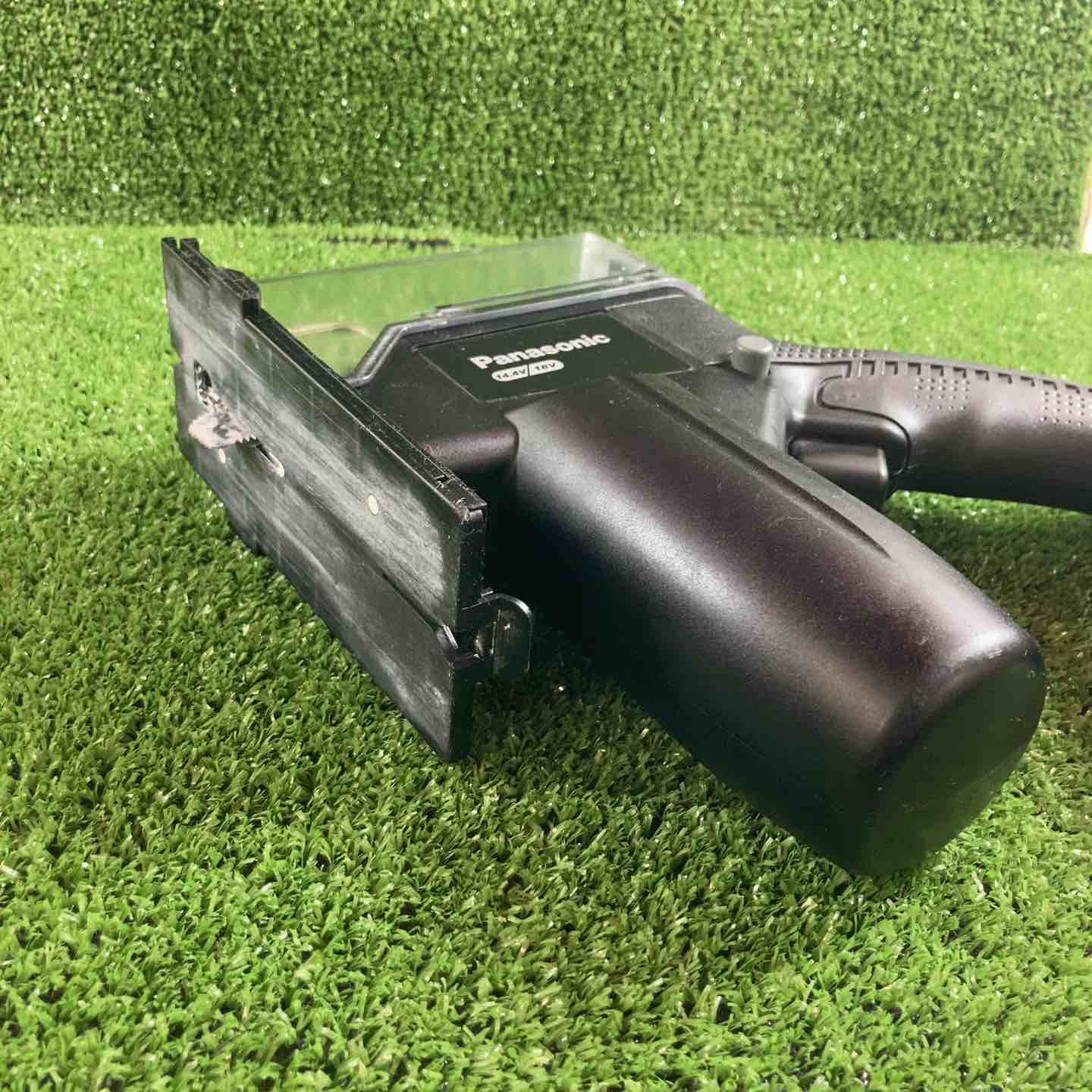 ◇パナソニック(Panasonic) コードレス角穴カッター 本体のみ EZ45A3X