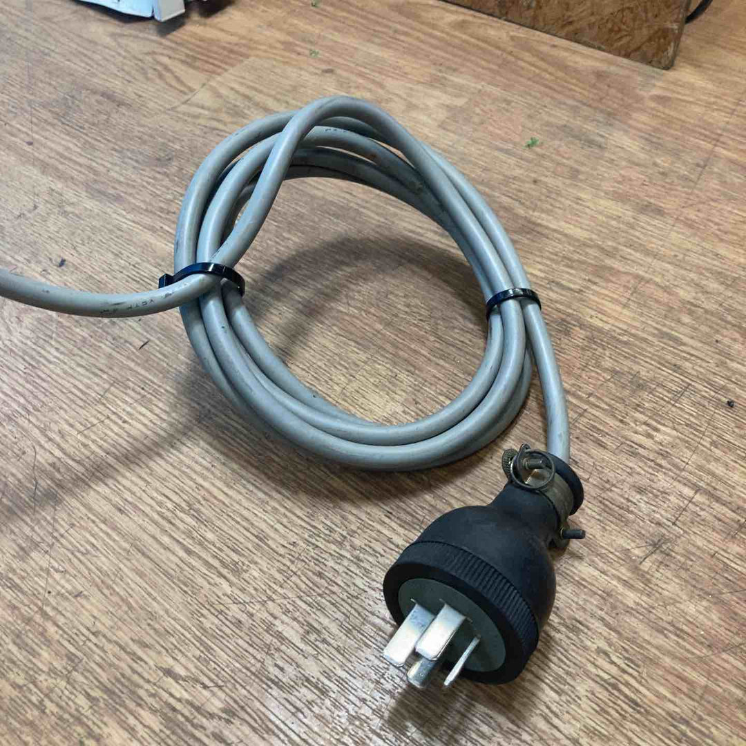 【店頭受取り限定】イワタ(IWATA) レシプロコンプレッサー OCS-265P-5E 2馬力【岩槻店】