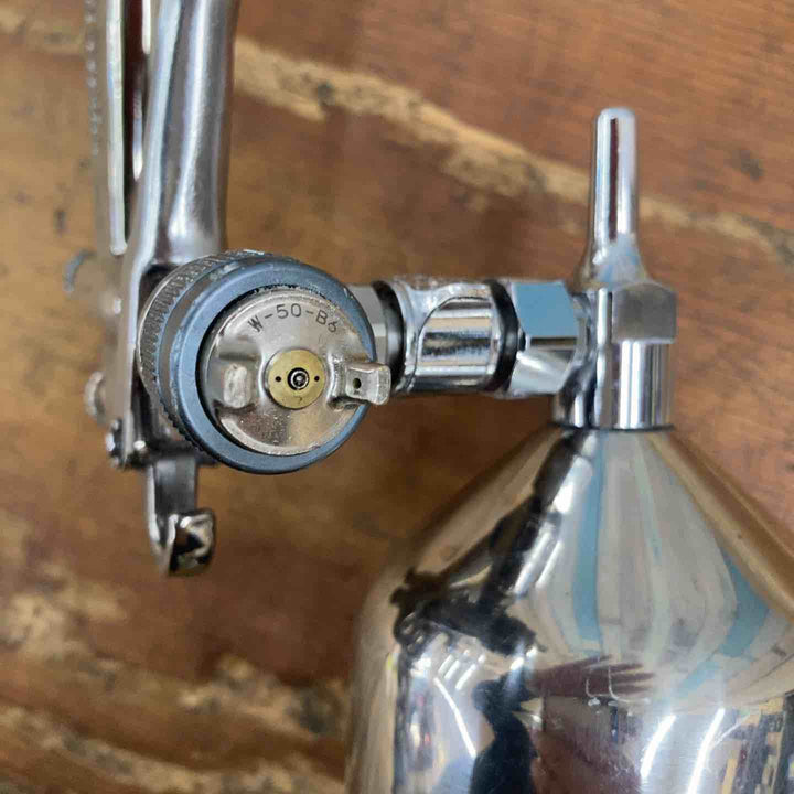 ▼アネスト岩田 スプレーガン  kiwami  W-50-B6 カップ（大、蓋なし）,圧力計付き【柏店】