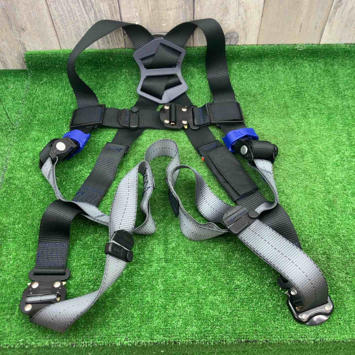 3M™ DBI-サラ™ エグゾフィット™ ライト フルハーネス 回転式ベルトアジャスターモデル 1114080N, S サイズ【富山店】◇レジ