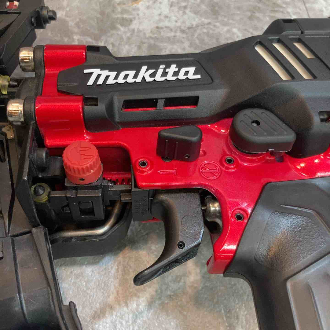 【中古品 美品】★マキタ makita 50mm 高圧エア釘打ち機 AN534H【八潮店】