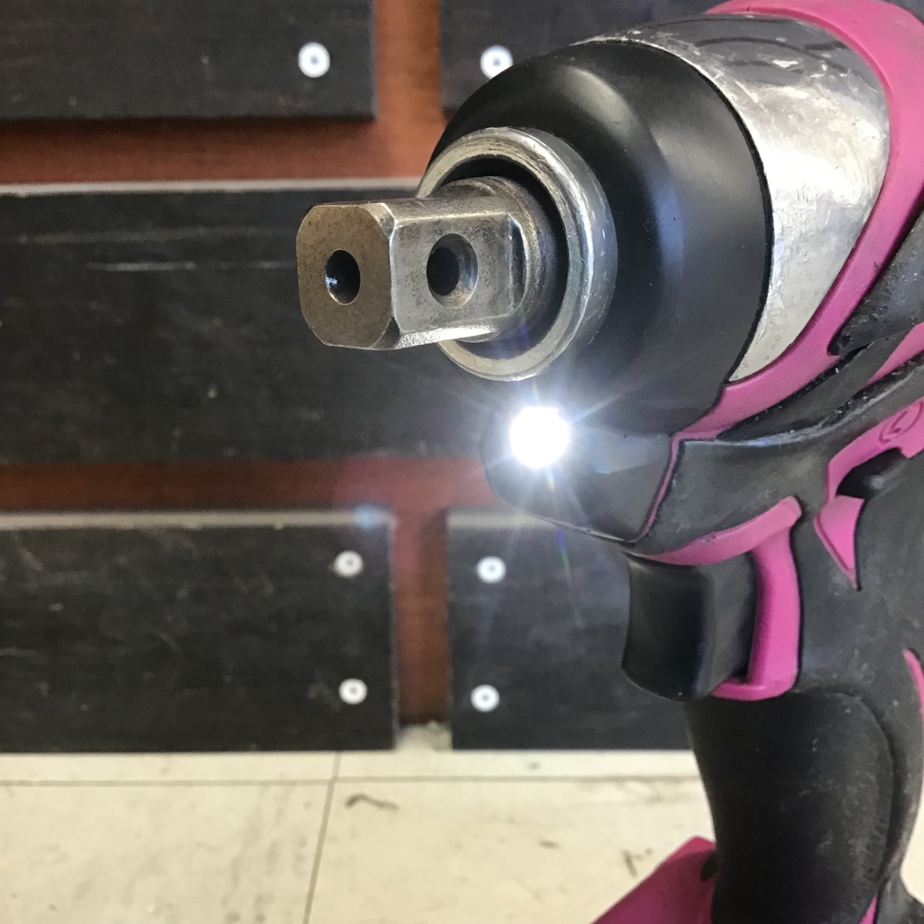 現状品】 HiKOKI/旧日立工機 14.4V コードレスインパクトレンチ 充電式
